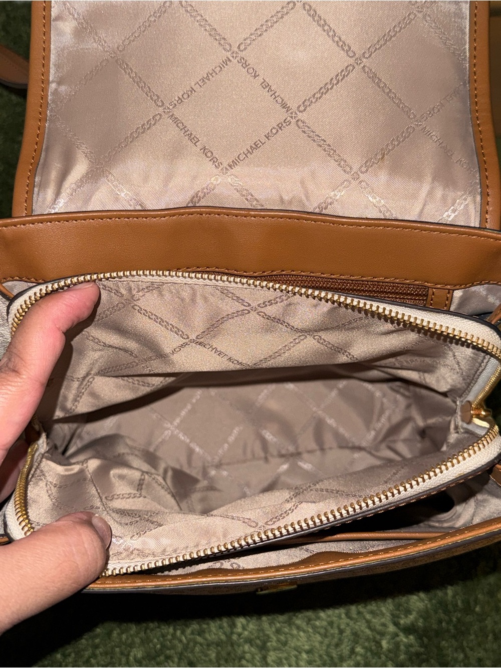 Michael Kors Medium Logo Backpack - Picture 5 of 6